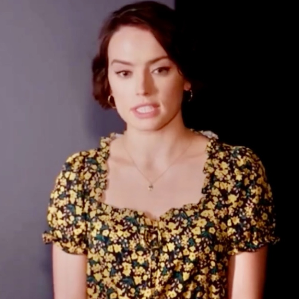 Yellow Floral Puff Sleeve Riley Blouse UK-Only Urban Outfitters Daisy Ridley